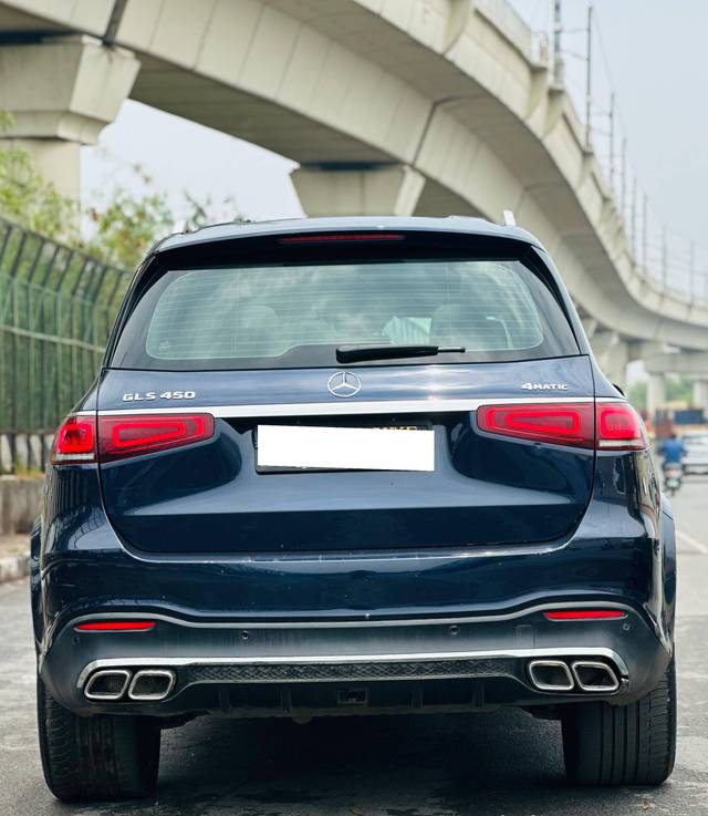 https://images10.gaadi.com/usedcar_image/4513168/original/processed_ed7dfde128aecfec8e3b896374005d3a.jpg?imwidth=6401
