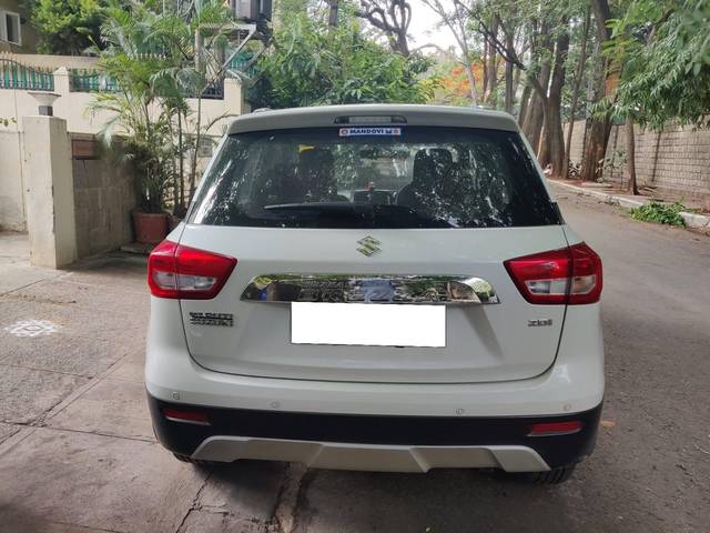 https://images10.gaadi.com/usedcar_image/4513169/original/processed_72c28edd72f830499b9a4f2b7ac8c637.jpg?imwidth=6401