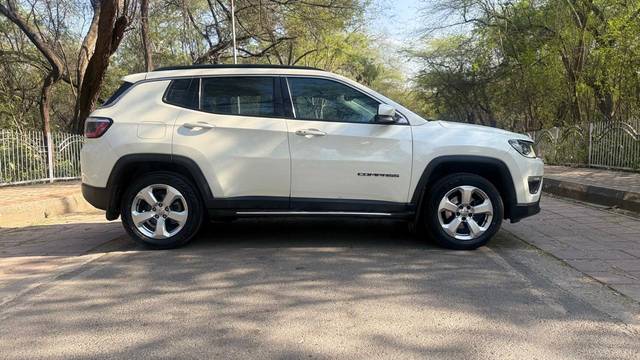 https://images10.gaadi.com/usedcar_image/4513248/original/processed_80a51a95ff7aa6e09ed8f8f8f1e70607.jpg?imwidth=6401