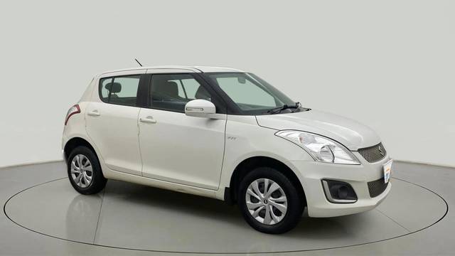 https://images10.gaadi.com/usedcar_image/4513261/original/4cdd7c431a9f1e03c1f66946785181bf.jpg?imwidth=6400