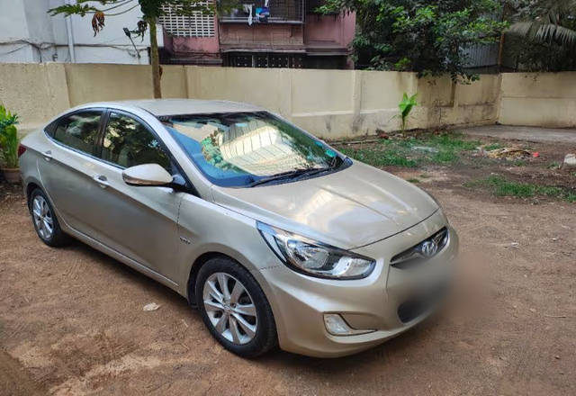 https://images10.gaadi.com/usedcar_image/4513281/original/5c46dde3-d4cc-45bd-8102-cb44be3a1586.?imwidth=6401