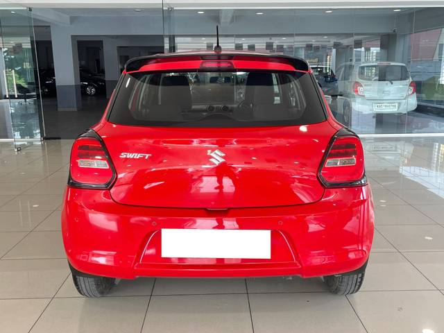 https://images10.gaadi.com/usedcar_image/4513283/original/processed_ad4e9696f078f1c37b37e802efad0ed9.jpg?imwidth=6401