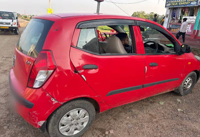 https://images10.gaadi.com/usedcar_image/4513294/original/b43cff82-5889-49a7-9eea-791b69b8be07.?imwidth=6401