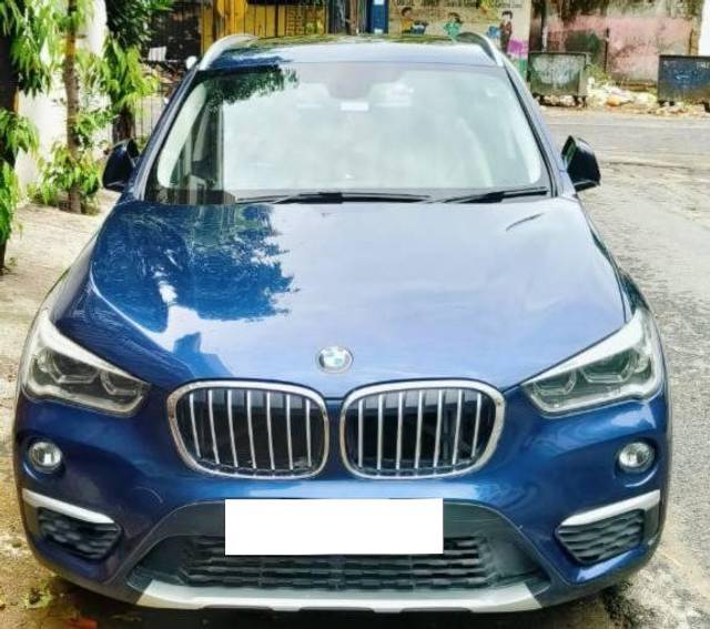 https://images10.gaadi.com/usedcar_image/4513295/original/processed_fbbda5a99ce8f4e5b2f01f7072ecde26.jpg?imwidth=6400