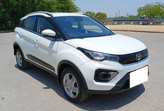 https://images10.gaadi.com/usedcar_image/4513306/original/processed_677ce859c60273a28407199037e9f78e.jpg?imwidth=6400
