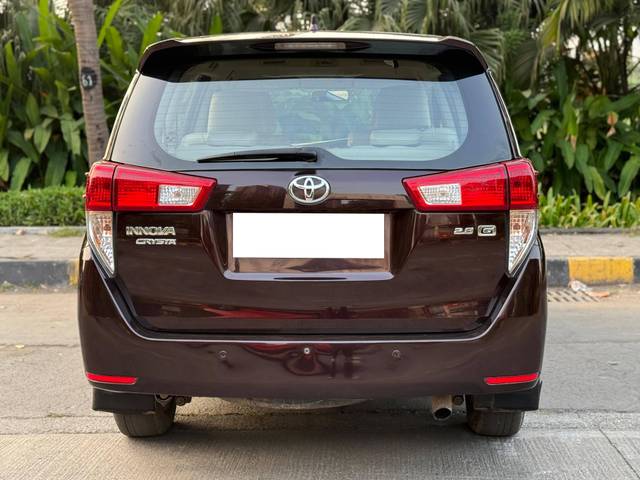 https://images10.gaadi.com/usedcar_image/4513308/original/processed_643e81ec75828f153ad5eb277717e432.jpg?imwidth=6402