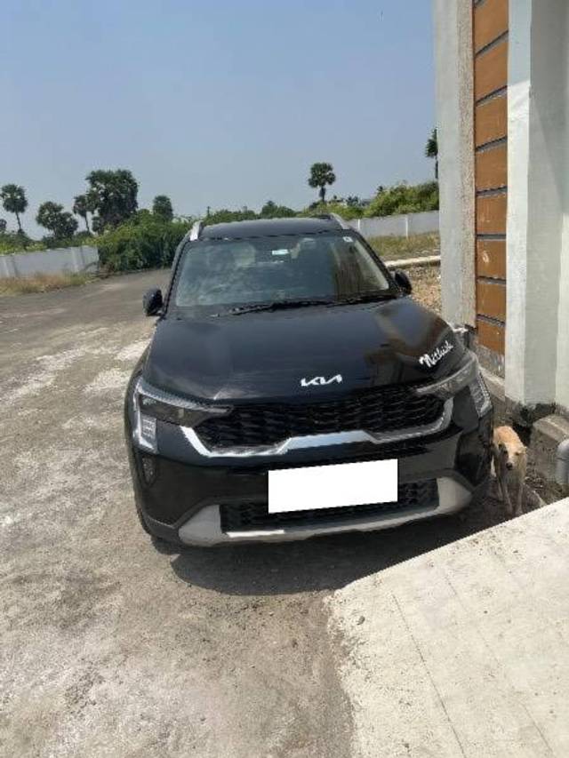 https://images10.gaadi.com/usedcar_image/4513330/original/processed_e939f7ee-ca71-40d9-ae79-7beb22b88ae8.jpg?imwidth=6400