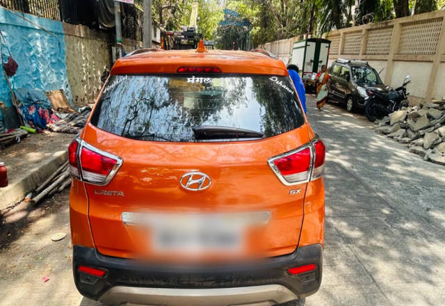 https://images10.gaadi.com/usedcar_image/4513349/original/4374805f-ca8b-4e3c-967f-f4b6b5f30ef6.?imwidth=6402