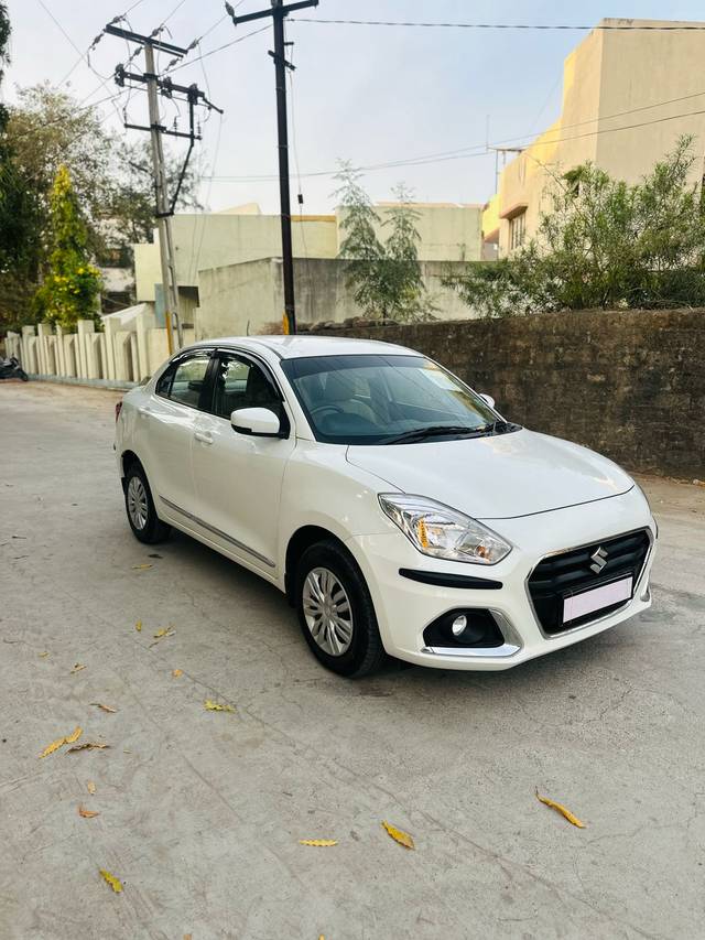 https://images10.gaadi.com/usedcar_image/4513354/original/1db3432e70e9438bc635f29c383278e3.jpg?imwidth=6400