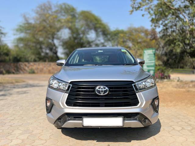 https://images10.gaadi.com/usedcar_image/4513359/original/processed_6fa2c7e863659bd4d75824a3a10b5f7a.jpg?imwidth=6400