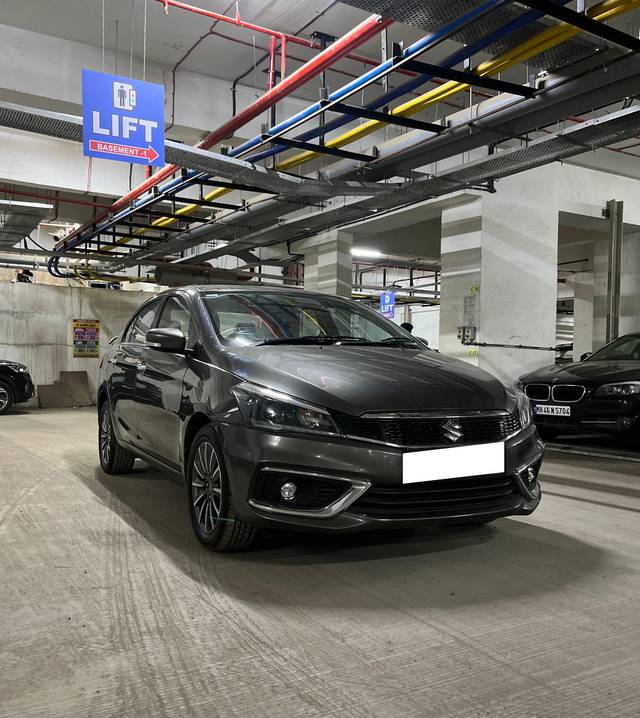 https://images10.gaadi.com/usedcar_image/4513363/original/processed_ef00579b516fb7aefd595cc932ee341b.jpeg?imwidth=6400
