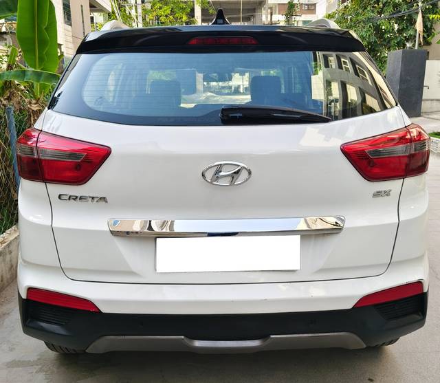 https://images10.gaadi.com/usedcar_image/4513367/original/processed_df33d127-45f5-48f4-958c-44372c077382.jpg?imwidth=6402