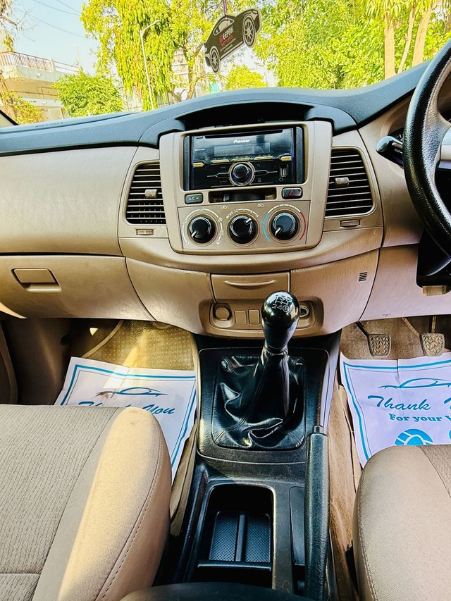 Second-hand 2016 Toyota Innova 2.5 GX (Diesel) 7 Seater BS IV for sale in Ahmedabad-6