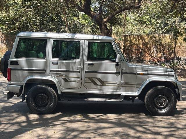 https://images10.gaadi.com/usedcar_image/4513378/original/08bd7f511ec9046ea301e1401d9d57e4.jpg?imwidth=6401