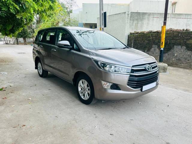 https://images10.gaadi.com/usedcar_image/4513406/original/processed_f2c7771c678144698abac09f0f101bd3.jpg?imwidth=6400