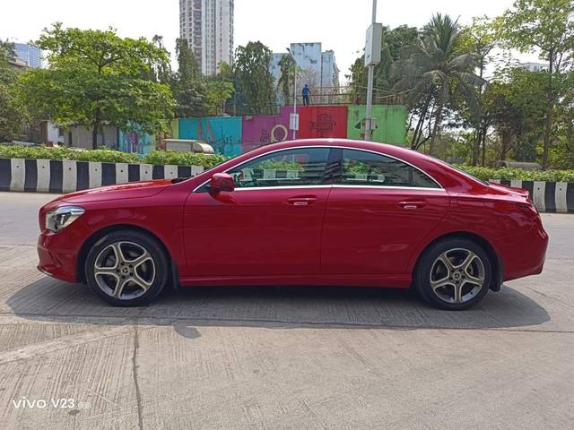 https://images10.gaadi.com/usedcar_image/4513408/original/processed_666ae56a5979180717b194359e0082d5.jpg?imwidth=6402