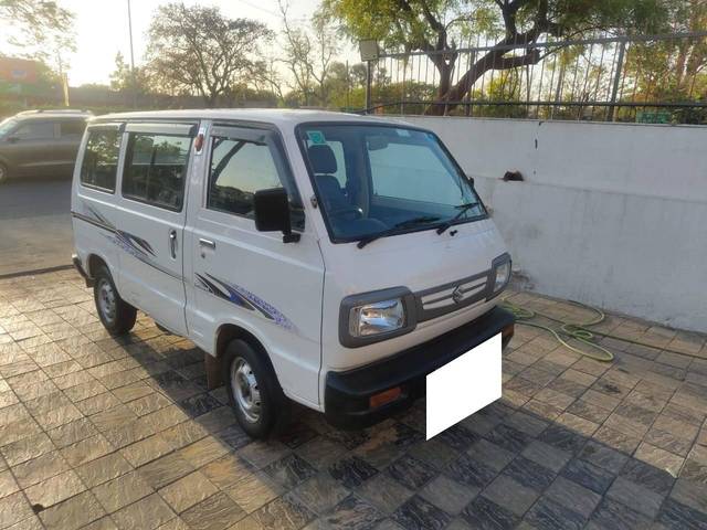 https://images10.gaadi.com/usedcar_image/4513420/original/processed_f3304107487e6ea27ce5fc672285d158.jpg?imwidth=6400