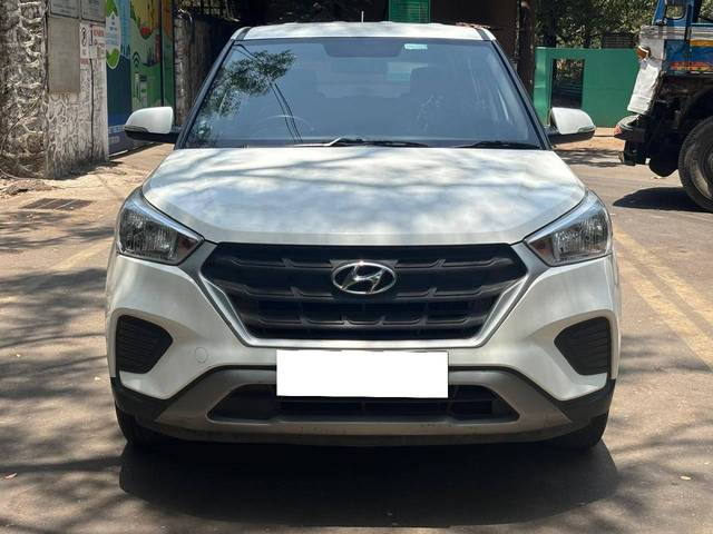 https://images10.gaadi.com/usedcar_image/4513434/original/processed_fecaf7aef5363c817de1de15001d93f0.jpg?imwidth=6402