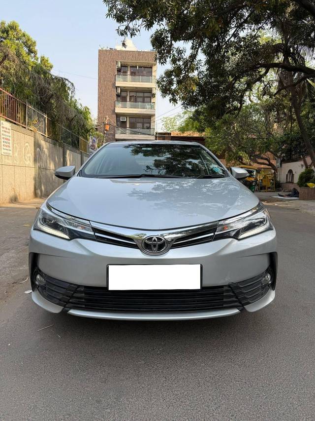 https://images10.gaadi.com/usedcar_image/4513442/original/processed_59076c4886222a78122bbb747fc8eb39.jpeg?imwidth=6402