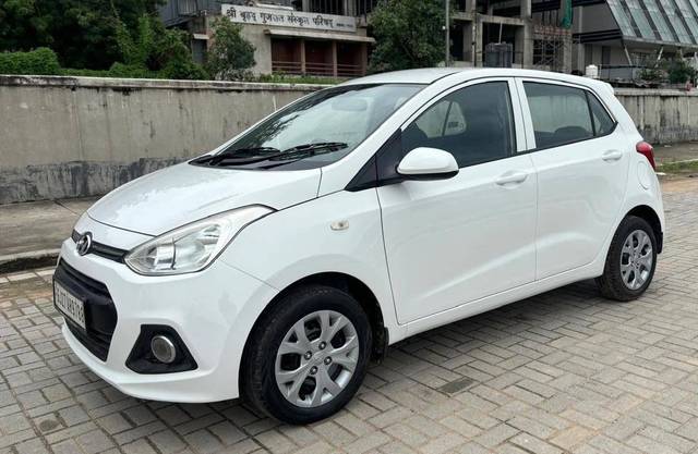 https://images10.gaadi.com/usedcar_image/4513446/original/processed_bd54e7a70a11ae9c98a26458178494b9.jpg?imwidth=6400