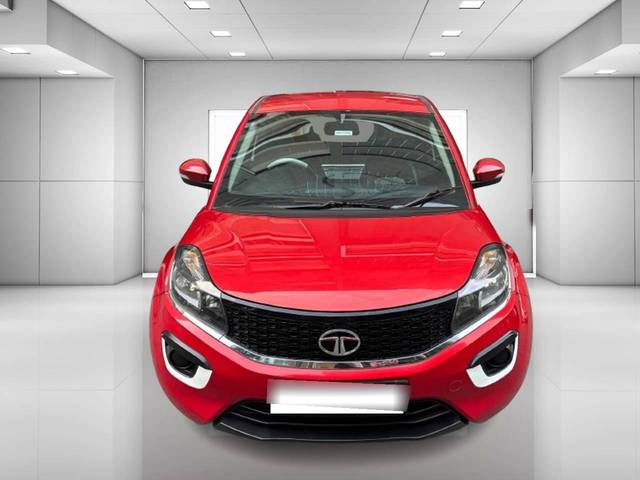 https://images10.gaadi.com/usedcar_image/4513449/original/processed_8499393a7cbf1dfed4e6596e26a340cc.jpg?imwidth=6400