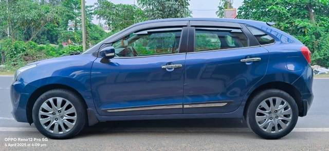 https://images10.gaadi.com/usedcar_image/4513452/original/processed_60e8a8ae971a80655d4bb614a168a7eb.jpg?imwidth=6402