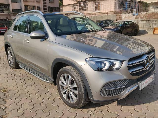 https://images10.gaadi.com/usedcar_image/4513455/original/processed_cab862dbb7852c6f4c995ef4ccde8d13.jpeg?imwidth=6400