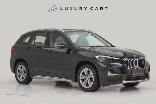 https://images10.gaadi.com/usedcar_image/4513464/original/processed_e6da828db3f38b2fee1db05f0f9b11f5.jpg?imwidth=6400