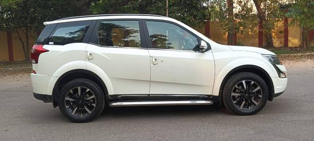 https://images10.gaadi.com/usedcar_image/4513502/original/processed_e7d59378bad696945378fb223b085d6c.jpeg?imwidth=6401