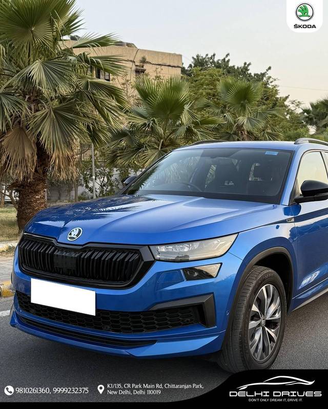 https://images10.gaadi.com/usedcar_image/4513509/original/processed_06315b755c0ae3923aebb05b53473b21.jpeg?imwidth=6400