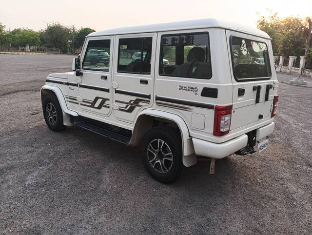 https://images10.gaadi.com/usedcar_image/4513522/original/processed_bc7f4b677ee8991f8fb86004e9aeea45.jpg?imwidth=6402