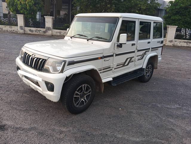 https://images10.gaadi.com/usedcar_image/4513522/original/processed_c715569666f58431225ce0f3784aca36.jpg?imwidth=6400