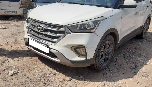 https://images10.gaadi.com/usedcar_image/4513525/original/processed_6ab537186f891b04bfe42806a1755411.jpg?imwidth=6402