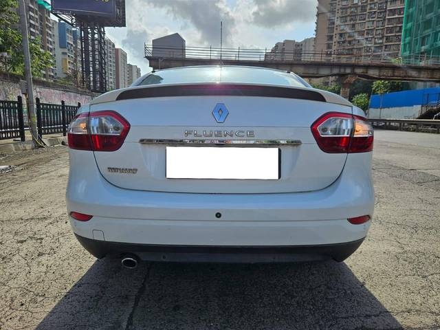 https://images10.gaadi.com/usedcar_image/4513527/original/processed_44c3e65388ea7b958d3aa65dd60e1b46.jpg?imwidth=6402