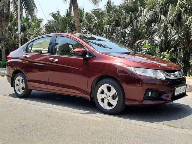 https://images10.gaadi.com/usedcar_image/4513552/original/processed_009b20d9909fb21b3c918bcb3459c44b.jpeg?imwidth=6400