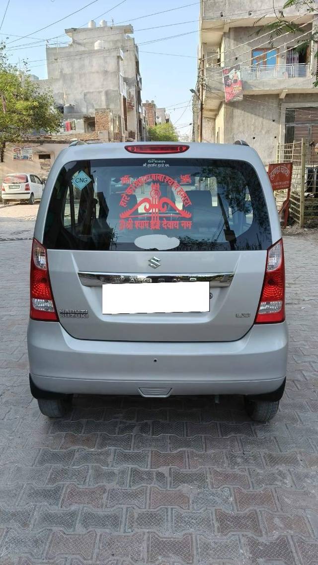 https://images10.gaadi.com/usedcar_image/4513569/original/processed_529610aaacb70253790a8d51517e852e.jpg?imwidth=6401