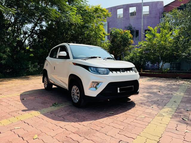 https://images10.gaadi.com/usedcar_image/4513596/original/360b15445e00202db3442d2e815bb3d5.jpg?imwidth=6400