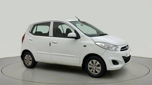 https://images10.gaadi.com/usedcar_image/4513613/original/b468ad010ce531cb633d3ac946aeb83a.jpg?imwidth=6400