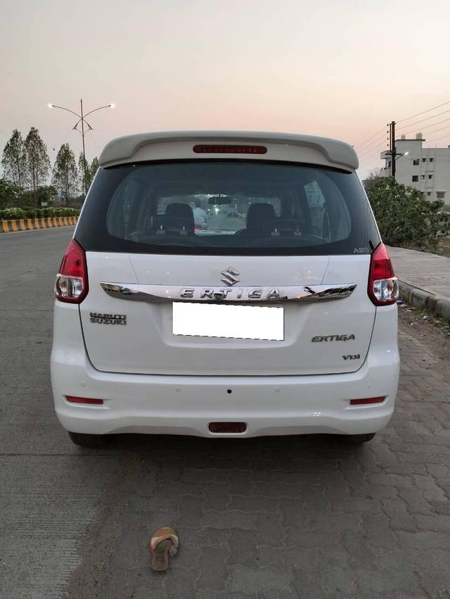 https://images10.gaadi.com/usedcar_image/4513628/original/processed_7e0ec9805750269634fbbdbfbca90944.jpg?imwidth=6402