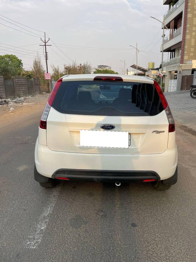 https://images10.gaadi.com/usedcar_image/4513630/original/processed_3d5d8eea1cfa557066f3fbda7b1a7002.jpg?imwidth=6401