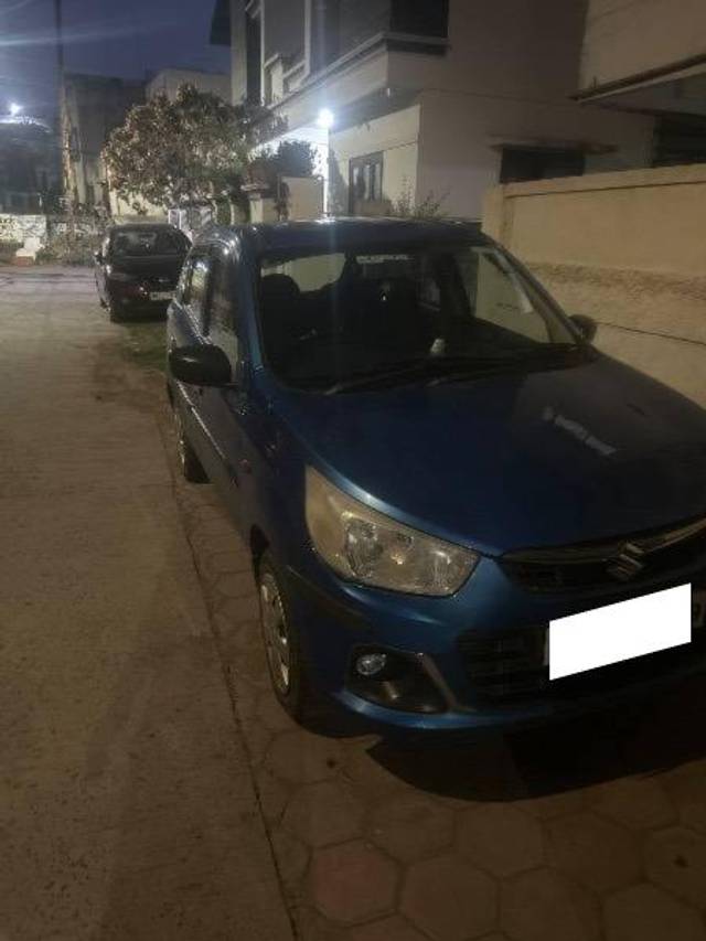 https://images10.gaadi.com/usedcar_image/4513647/original/processed_68e1e9ba-33ac-42d7-98aa-be27a2fe9291.jpg?imwidth=6400