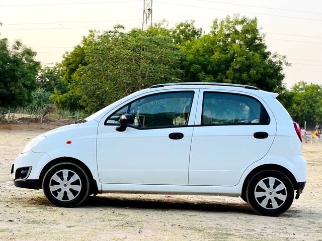 https://images10.gaadi.com/usedcar_image/4513673/original/b38456caa6cb45aa643a6149ab4408d9.jpg?imwidth=6402