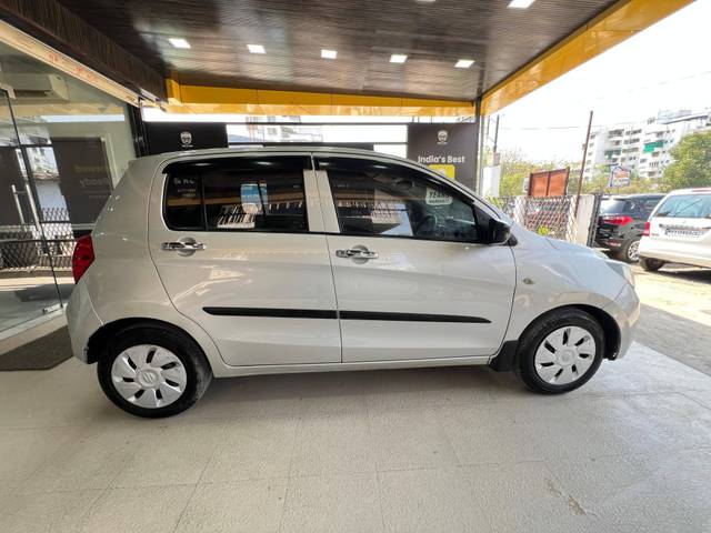 https://images10.gaadi.com/usedcar_image/4513720/original/processed_3ef0be0f3d6966c61809ed04ac8f44f5.jpg?imwidth=6402