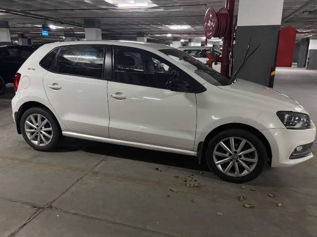 https://images10.gaadi.com/usedcar_image/4513732/original/processed_8e3fcec7-0750-4092-8f01-4ccb03753ade.jpeg?imwidth=6401