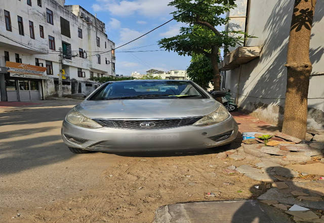 https://images10.gaadi.com/usedcar_image/4513758/original/0694df4f-0b46-43e6-b52a-6cdf6b1f7775.?imwidth=6400