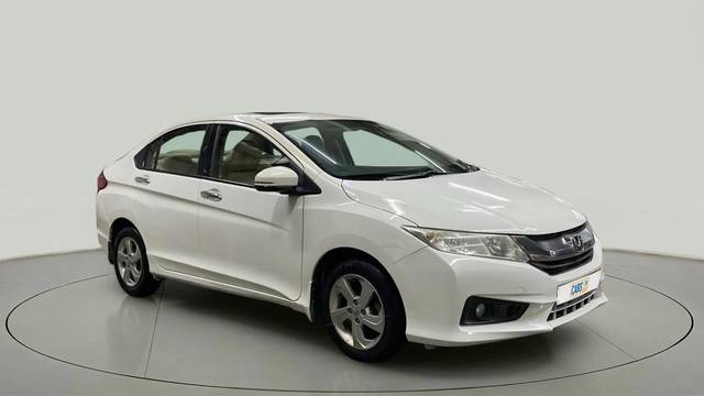 https://images10.gaadi.com/usedcar_image/4513766/original/79ccdef1bdacd6f187580b369e267bfb.jpg?imwidth=6400