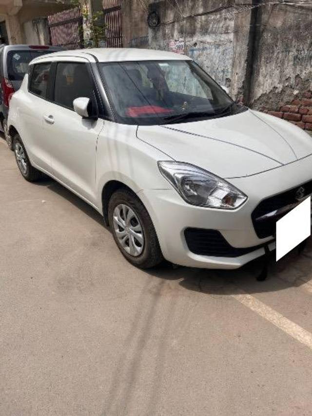 https://images10.gaadi.com/usedcar_image/4513769/original/processed_e2ca104c-7ef7-4bc2-8406-ddf7376c46f9.jpeg?imwidth=6400
