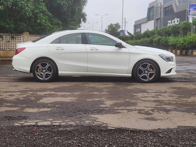 https://images10.gaadi.com/usedcar_image/4513850/original/processed_64ef568f27ac0377b821b169d7615fc1.jpg?imwidth=6401