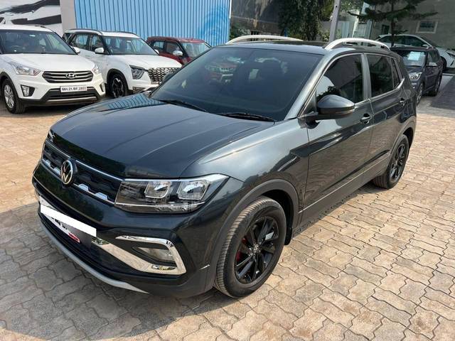 https://images10.gaadi.com/usedcar_image/4513887/original/processed_7267990961108f56482500c2a5a86cd7.jpg?imwidth=6400