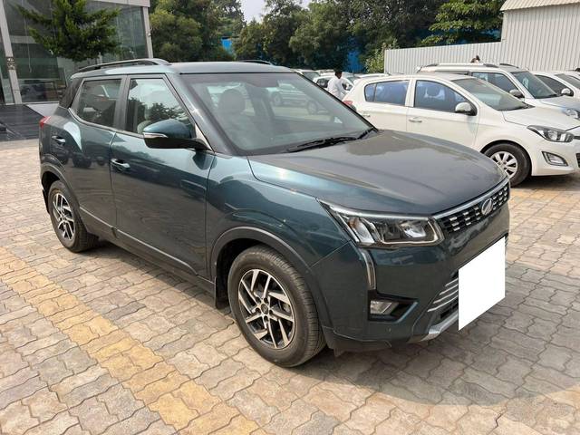 https://images10.gaadi.com/usedcar_image/4513891/original/processed_3f1f246135613ee89a6e86e9c90d563d.jpg?imwidth=6400